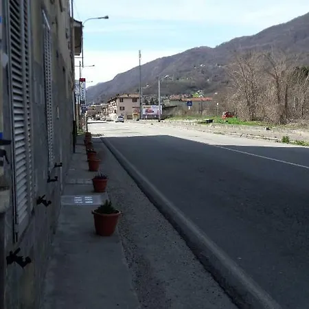 Guest house Antica Via Casale Corte Cerro
